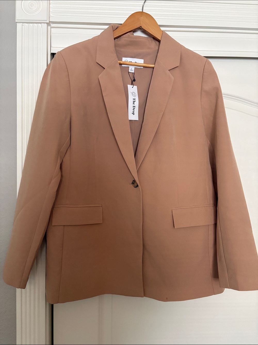 Women's The Drop Single-Button Blazer in Taupe